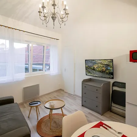 Apartment Mezzanine 